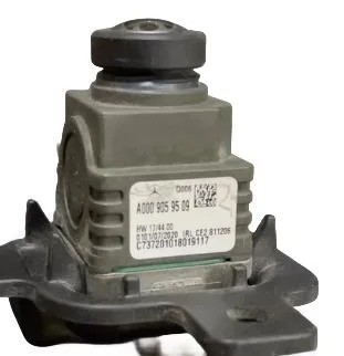 Makkelijk te installeren Mercedes Benz EQ-C/E/B Originele auto accessoires voor 1994-2016 jaar
