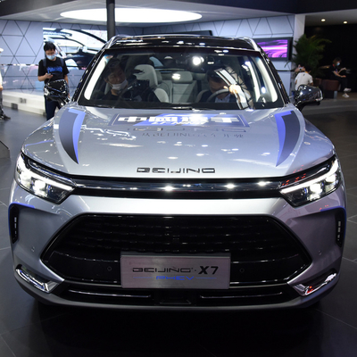 124 kW totale motorkracht Baic Beijing X7 PHEV Plug in Hybrid SUV Auto met links stuur