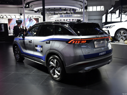 124 kW totale motorkracht Baic Beijing X7 PHEV Plug in Hybrid SUV Auto met links stuur