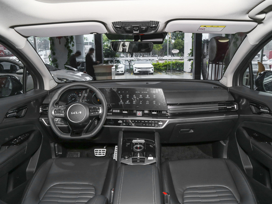 1622kg Curb Weight 2.0L Motor Verplaatsing SUV Klaar om te verzenden 2023 Kia Sportage Gebruikte auto Auto