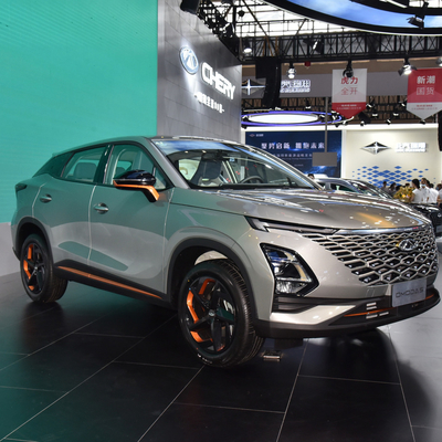 4400*1830*1588mm 2022 2023 Compact benzine SUV 1.6T 197 pk 7 DCT Chery Omoda C5 5 auto's