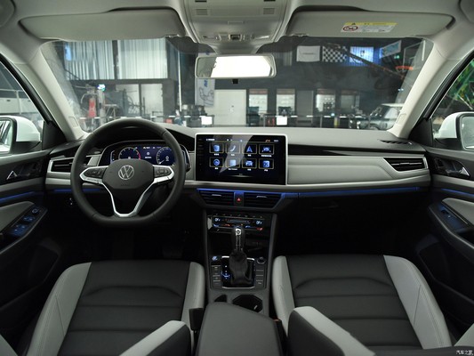 Dakrek Geen 2023 Volkswagen Bora 280TSL DSG Zunxing Edition 4-deurs 5-zits sedan