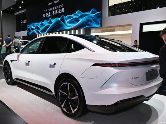 2024 Feifan F7 Saic Rising Auto Electric Car voor volwassenen Topsnelheid 200 KM/h 5 zitplaatsen