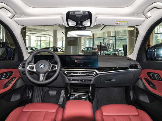 Energievoertuig 2022 BMW i3 Elektrische auto met 526 km bereik en 210 kW totaal motorvermogen