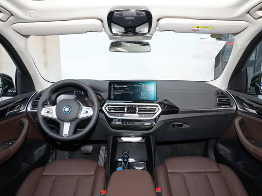 BMW iX3 elektrische auto ternaire lithiumbatterie EV met 5 zitplaatsen en 180KM/h topsnelheid