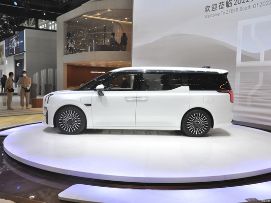 Elektrische copiloot stoelverstelling 2022 Geely Zeekr 009 MPV WE ME 702KM 822KM EV-auto