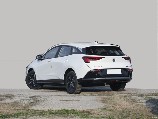Buick Electric Vehicle Series VELITE 6 SUV 430 km bereik Links rijden Topsnelheid 170 KM/h