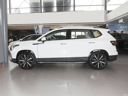 2023 Volkswagen Tharu 300TSI 2WD Moon Version SUV met automatische airconditioning