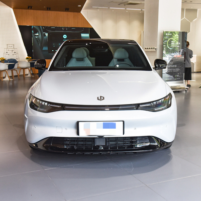 Grote Space Leapmotor C01 EV Cars Carro Electrico Para Adultos met en R18 banden grootte