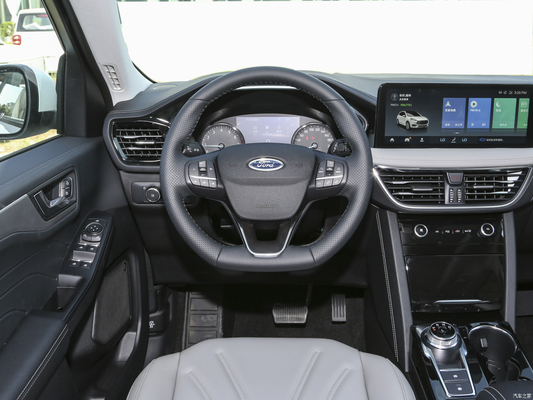 2024 ECO Boost 245 Luxe SUV 2WD 5 deuren 5 zitplaatsen Curb Gewicht 1000-2000kg Bord Escape