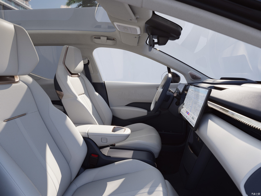 Links rijden 2023 Geely Zeekr X You 4WD elektrische auto met 500 km lange afstand en 4 zitplaatsen