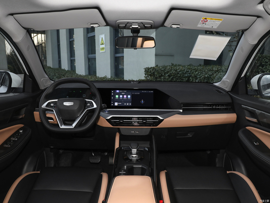 Geely Pro2024 Model 1.5T DCT 5-zits SUV 4518*1834*1715 Afmetingen en modern design