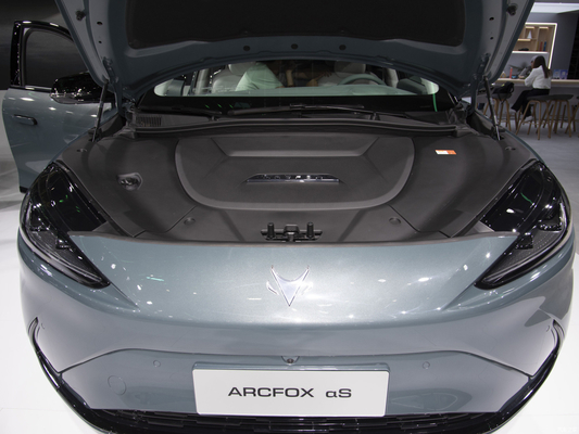 Energy Baic Arcfox Alpha S 735E 160KW EV Auto Hoogspeed Grote ruimte Linksrijden Lang bereik