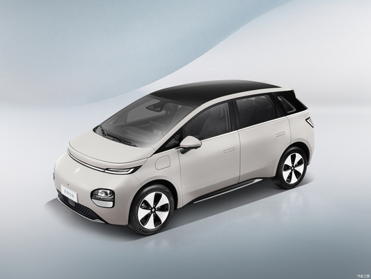 Links rijden Mini Ev hatchback Wuling Baojun Cloud Yunduo Pure elektrische auto Vier-deurs Vijf-zitter