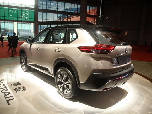 Hybride brandstof Nissan X-trail E-power 2023 Car Gasoline Electric Drive Dual Motor 4x4 ABS SUV