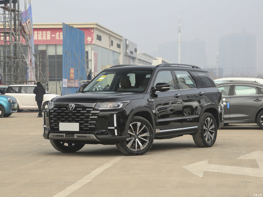 Voorvering Macpherson 2023 Chang'an CS95 Plus 2.0T 2WD Luxe 5-deurs 7-zits SUV