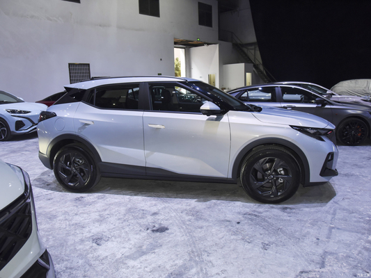 -gemaakt 2023 GAC Trumpchi GS3 SUV beste keuze met Panorama Sunroof en FWD Drive