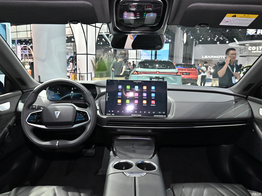 2023 Shenlan SL03 Elektrische auto 515KM 5-deurs 5 zitplaatsen sedan met 190KW totale motorvermogen