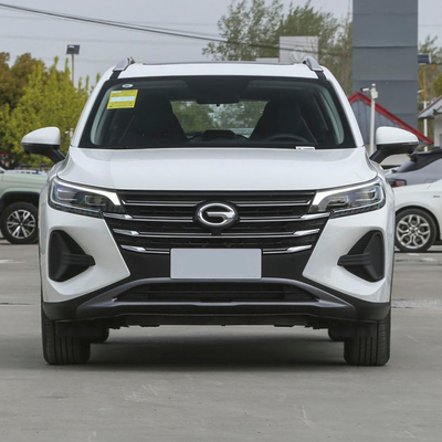 2023 GAC Trumpchi GS4 benzine SUV met automatische airconditioning en touchscreen
