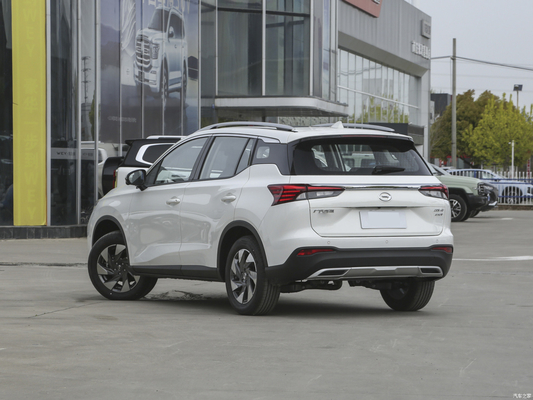 2023 GAC Trumpchi GS4 benzine SUV met automatische airconditioning en touchscreen