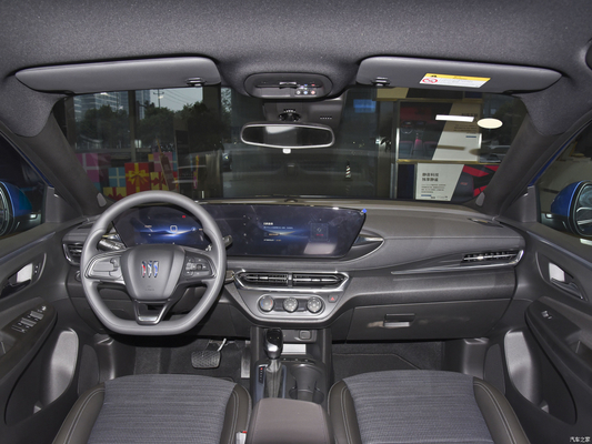 Buick Envista 1.5T 5 deuren 5 zitplaatsen Transportwagen met R18 banden grootte en touchscreen