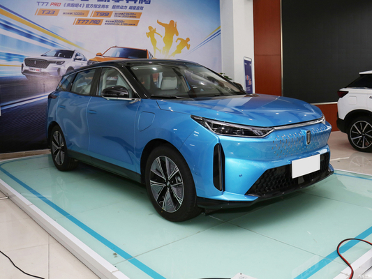 2020 SUV Sedan Pentium E01 met 450KM bereik en topsnelheid van 170KM/h 4639*1880*1640mm