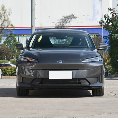 Brandstoftype Hybrid Changan A05 Plug-in Hybrid Car 5 zitplaatsen Drie dozen 2024