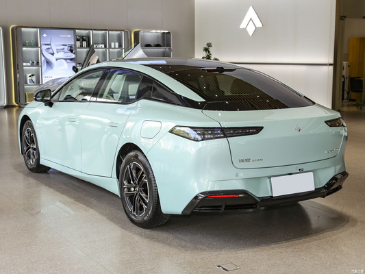 2023 GAC Aion Hyper GT 560 Achterwielaandrijving Hybride energiewagen met en 5 zitplaatsen