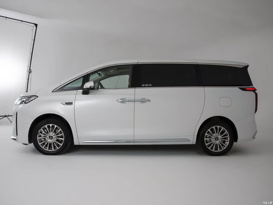 Ervaar het beste van beide werelden met de hybride WEY Gaoshan DHT PHEV elektrische voertuig