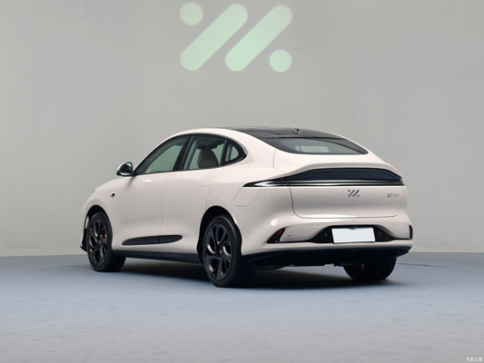 2023 IM LS6 MAX Super Performance Electric Car 702KM Super Long Range en zitplaatsen voor 5