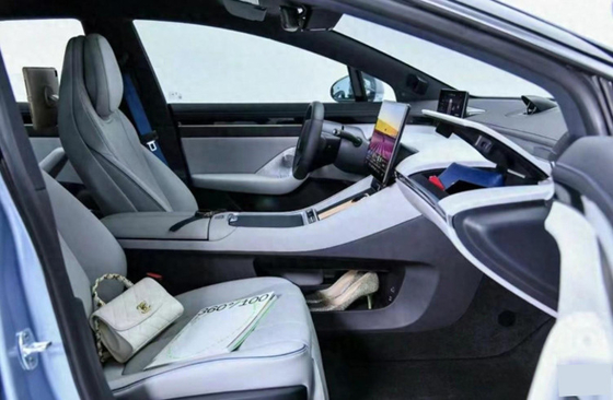 210 KM/h Topsnelheid Huawei Chery LUXEED S7 Electric Auto Sedan 4 Door 5 Seater Hybrid