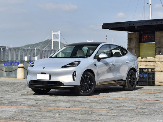 Energie elektrisch voertuig 670 km achterwielaandrijving UHV-versie voor 5-zits carrosserie