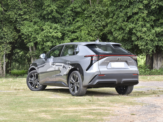 2024 Toyota Bz4x 4WD Elektrische SUV met 560KM Bereik 160KM/h Topsnelheid 4690*1860*1650mm