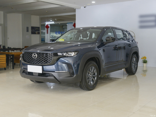 Comfortabele 2023 CX-50 benzine SUV met elektrische achteruitkijkspiegel en links stuur