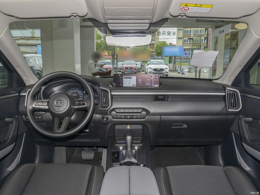 Comfortabele 2023 CX-50 benzine SUV met elektrische achteruitkijkspiegel en links stuur