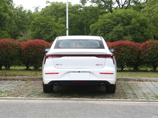 2022 Bestune B70 Pentium B70 1.5T Automatic Enjoyment Hatchback Een niveau van prestaties