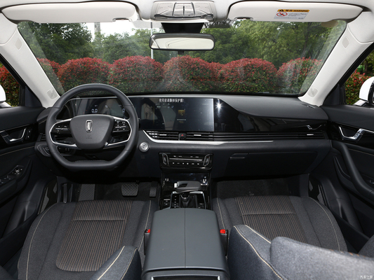 2022 Bestune B70 Pentium B70 1.5T Automatic Enjoyment Hatchback Een niveau van prestaties