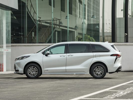 2022 1.5L Clean Version 4 deuren 5 zitplaatsen Sedan Hybrid Gasoline Vehicle met touchscreen