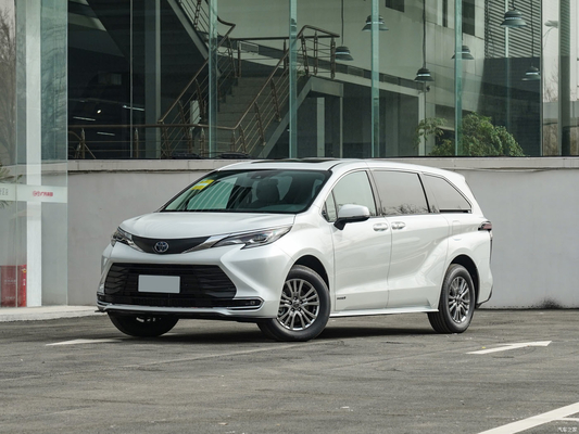 2022 1.5L Clean Version 4 deuren 5 zitplaatsen Sedan Hybrid Gasoline Vehicle met touchscreen