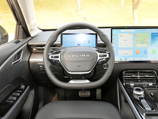 Wuling Xingguang 2023 150 Advanced Hybrid Sedan 4 deuren 5 zitplaatsen 105KM Pure Electric Range