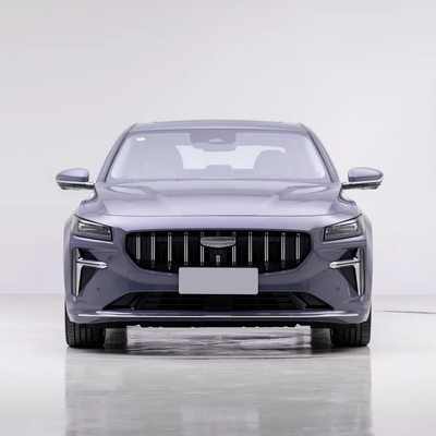 Geely Preface L 1.5TD Hybrid Luxury Sedan met 4 voorste schakels en voorste 1 achterste 1 radar