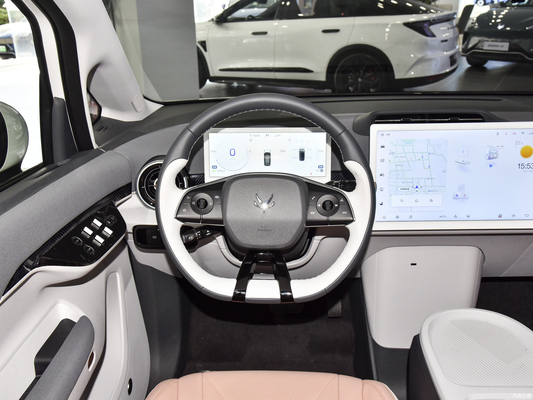 2023MPV ARCFOX KALA 5 deuren 4 zitplaatsen elektrisch voertuig met 200 kW motorvermogen en gegarandeerd