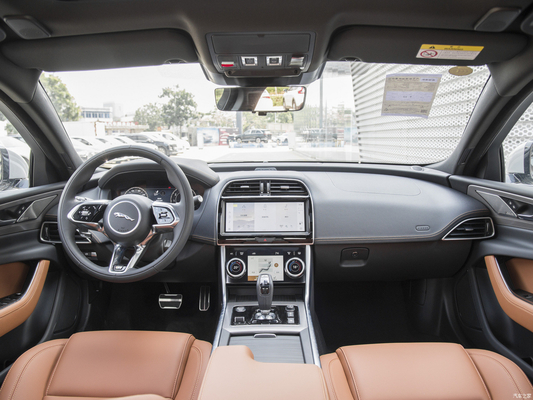 2024 Jaguar XEL 2.0T 250PS Aggressive Sports Sedan met ABS Ja en 8 versnellingen naar voren