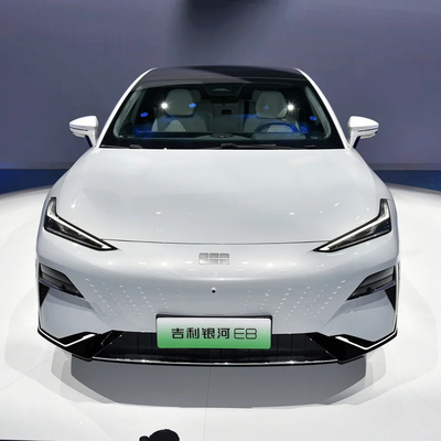 Energy Electric Geely Galaxy E8 Auto 4-deurs-5-zitplaatsen met 200KW vermogen en ruim interieur