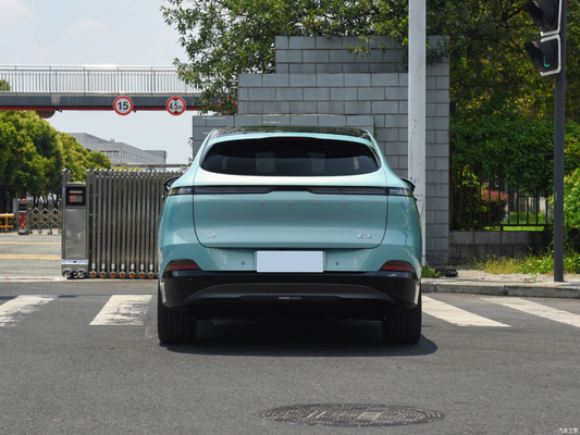 580 km lange afstand en 755 km topsnelheid 2023 Xpeng G6 elektrische auto met 218 kW motorvermogen