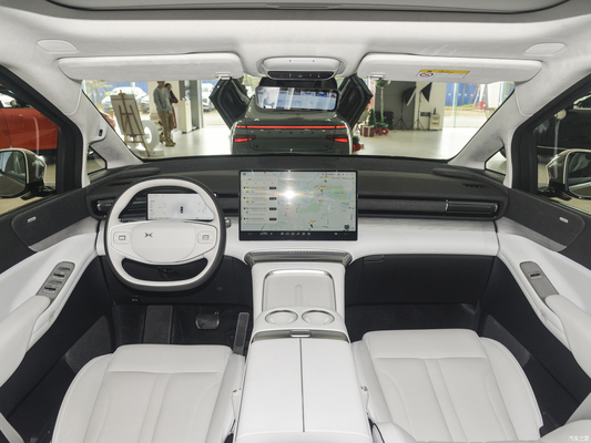 Als foto Xpeng X9 2024 model 702 super lange levensduur batterij PRO met 235KW totaal motor vermogen