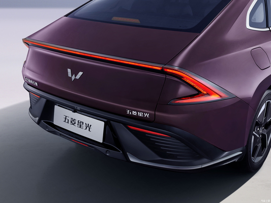 Beste keuze 2023 Wuling Starlight Hybrid Electric Sedan 4 deuren 5 zitplaatsen Single Motor