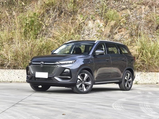 2024 Changan X7 Plus 7-zits benzine auto met 1.5T automatische topsnelheid van 190 KM/h