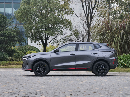 2024 Changan X7Plus 1.5T DCT Automatische benzinewagen met topsnelheid tot 205 KM/h