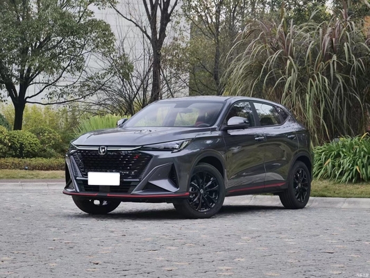 2024 Changan X7Plus 1.5T DCT Automatische benzinewagen met topsnelheid tot 205 KM/h